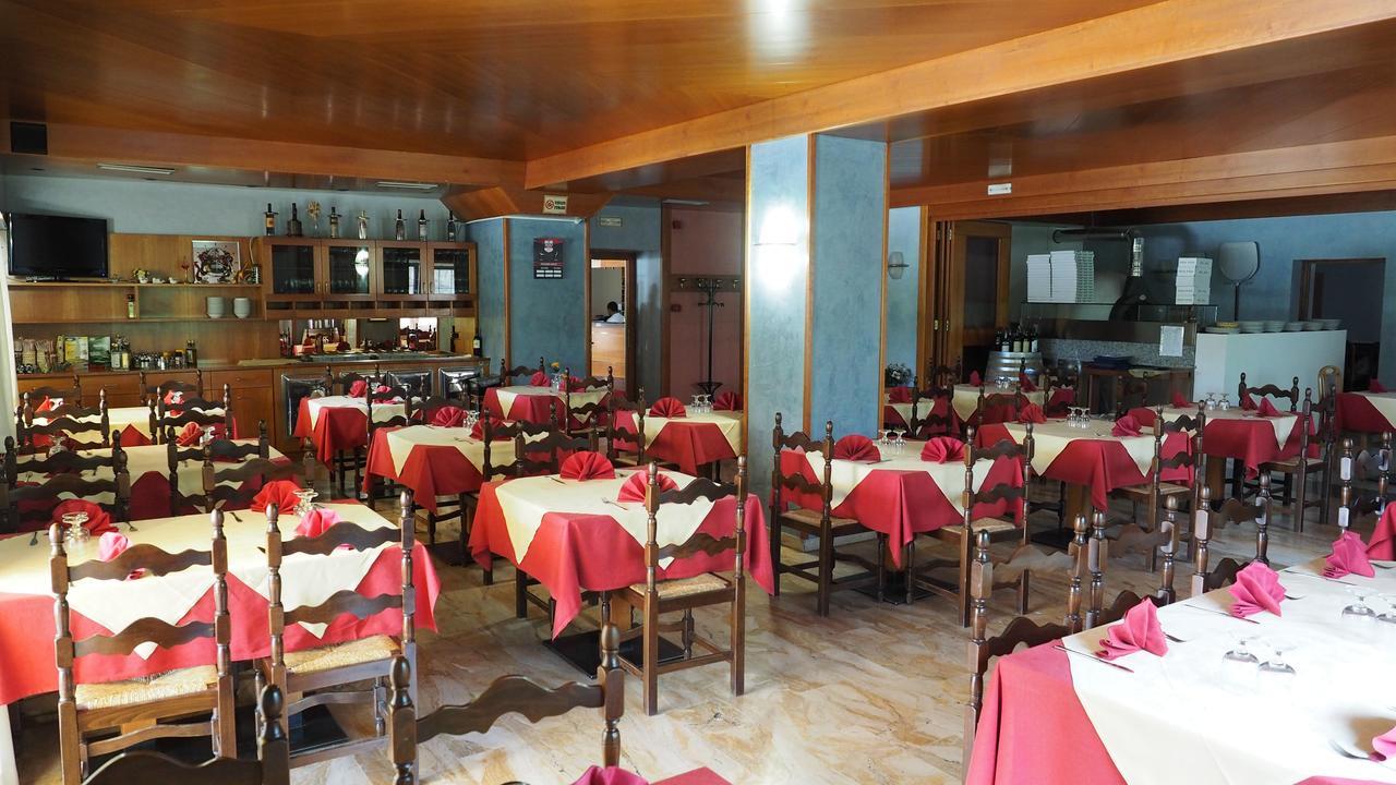 Albergo Alla Stazione Roncegno Extérieur photo
