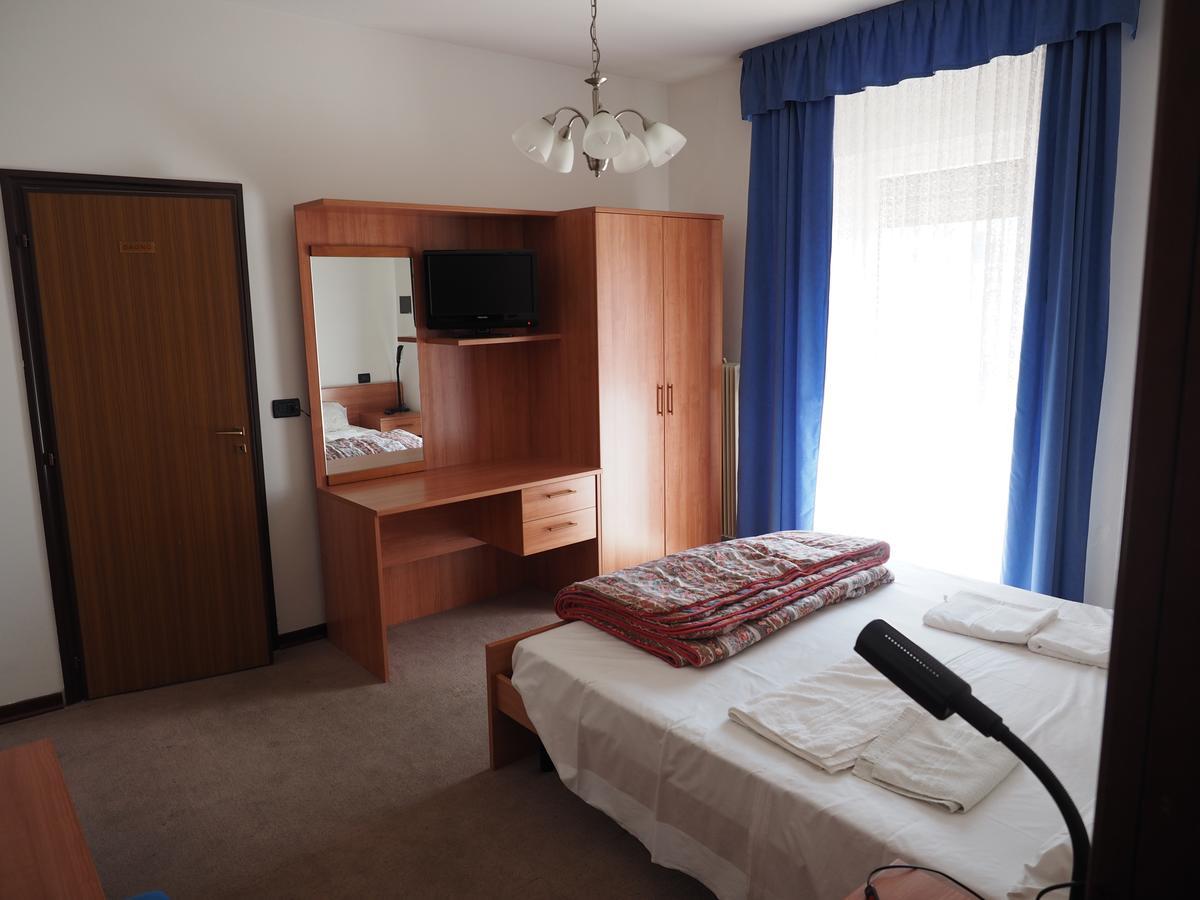 Albergo Alla Stazione Roncegno Extérieur photo
